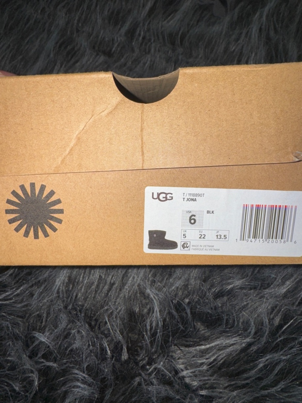UGG Black Short Suede Boots with Logo Patch | Baby Girl size 6 - Picture 5 of 6